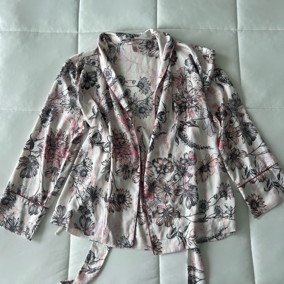 VS short robe - Picture 5 of 9